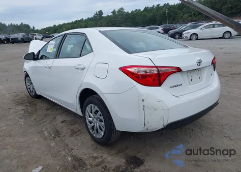 2018 Toyota Corolla Le z USA, uszkodzony, nr VIN 2T1BURHE5JC089959